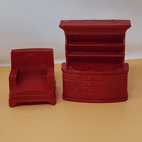 Vintage Superior Dollhouse Furniture Set Red&Yellow With 3 Wine Goblets Plastic - Picture 2 of 13